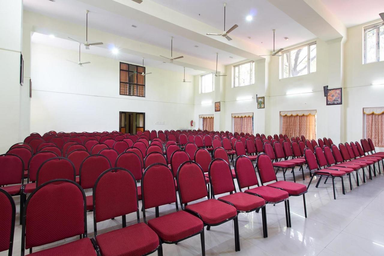Sree Gokulam Sabari Hotell Chavakkad Eksteriør bilde